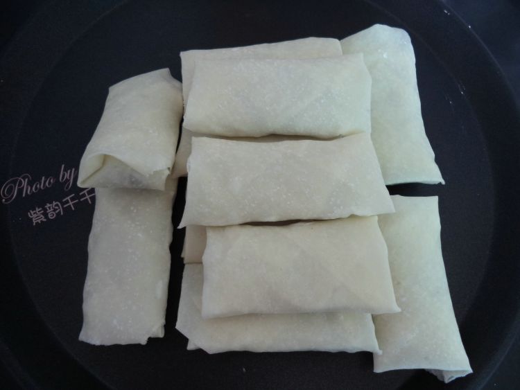 广东红豆沙春卷步骤6