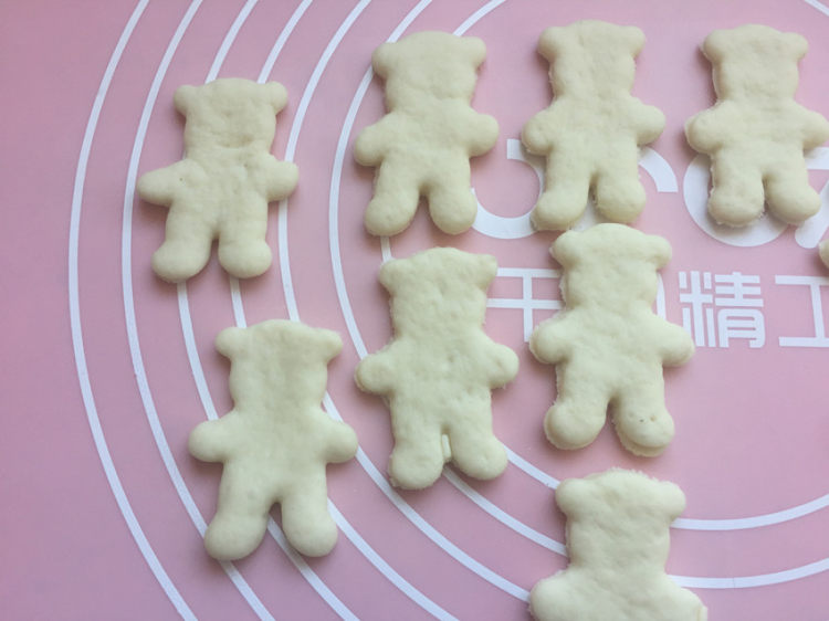 奶香小胖熊饼干步骤13