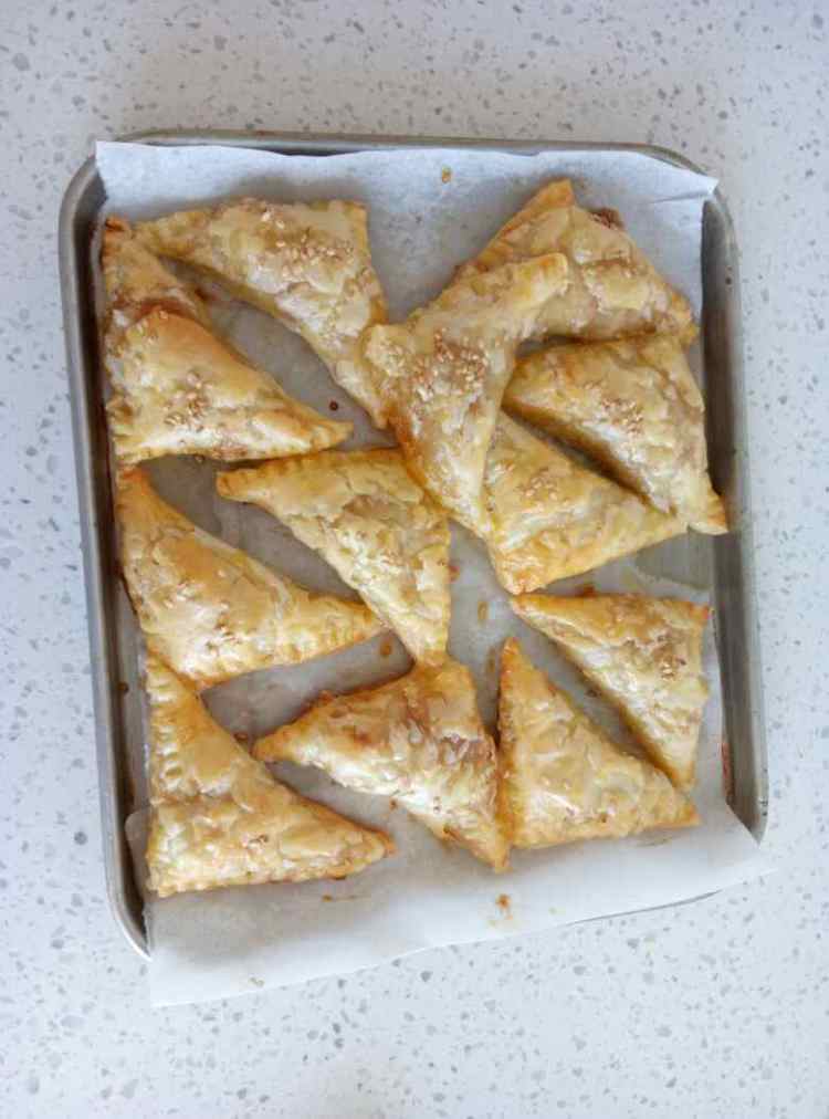 蜜汁叉烧酥步骤10