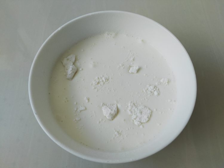 Q弹的草莓雪媚娘步骤2