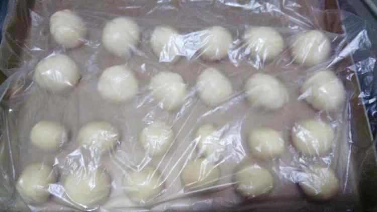 蛋黄酥（12个量）步骤4