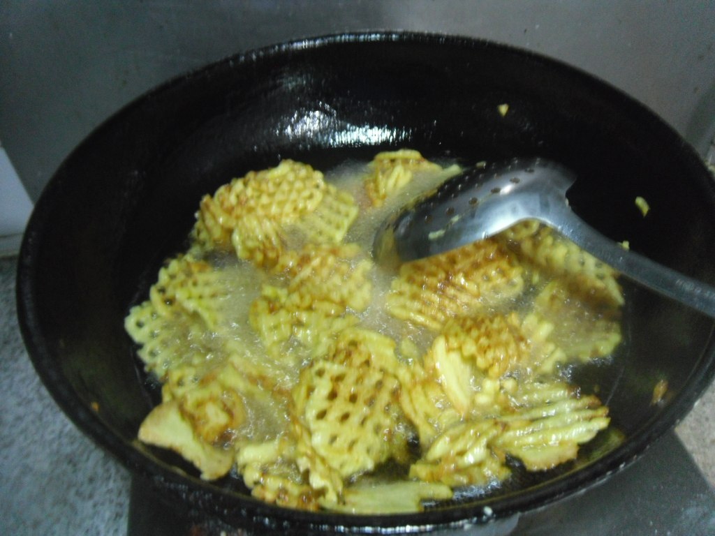 烧烤味网格薯片步骤7