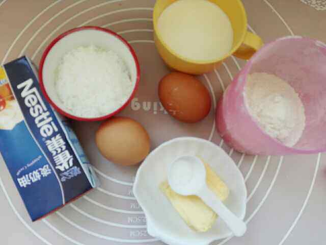 【烘焙甜点】奶油脆皮步骤1