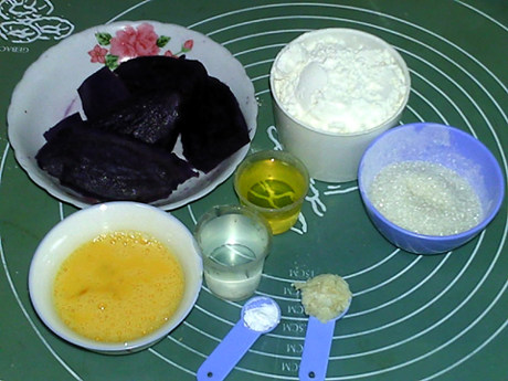 紫薯香蕉酥步骤1