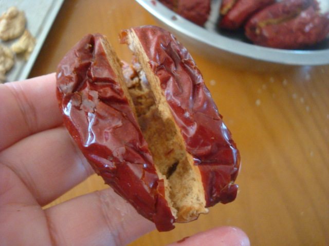 红枣夹核桃步骤5