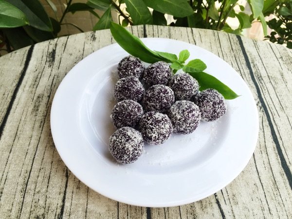 椰蓉紫薯球#甜蜜之家步骤8