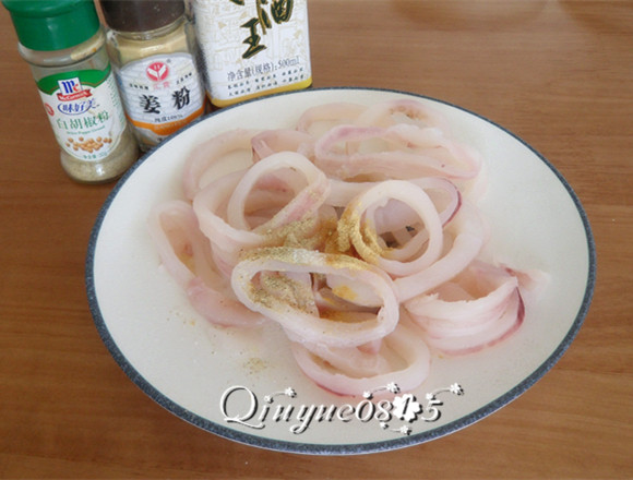 燕麦片裹炸鱿鱼圈步骤6