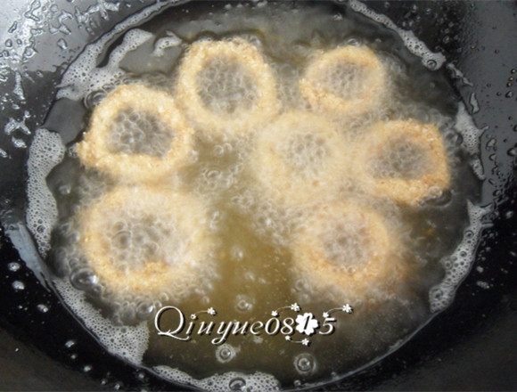 燕麦片裹炸鱿鱼圈步骤9