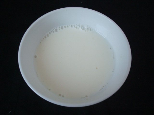牛奶山楂酱布丁步骤4