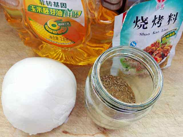 自制孜然烤馒头片步骤1