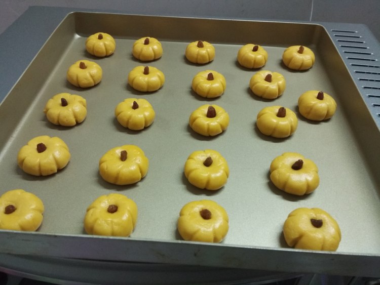 万圣节南瓜饼干步骤8