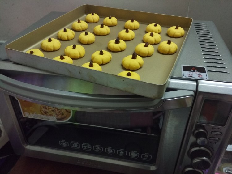 万圣节南瓜饼干步骤10