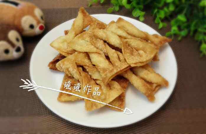 馄饨皮排叉步骤11