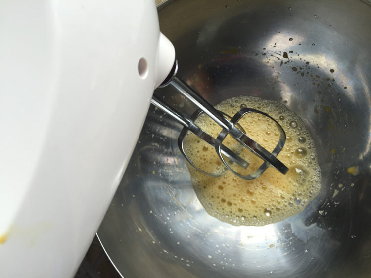 小熊抱甜蜜枣饼干步骤2