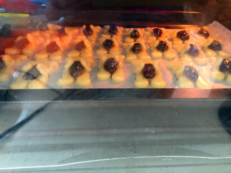 小熊抱甜蜜枣饼干步骤13