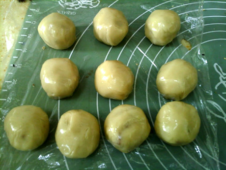 广式火腿月饼步骤15