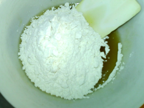 广式核桃豆沙月饼步骤5