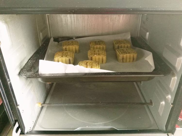桂花豆沙月饼步骤15