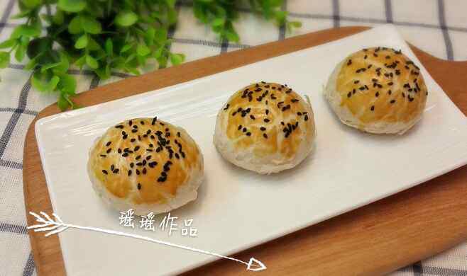 豆沙蛋黄酥步骤18