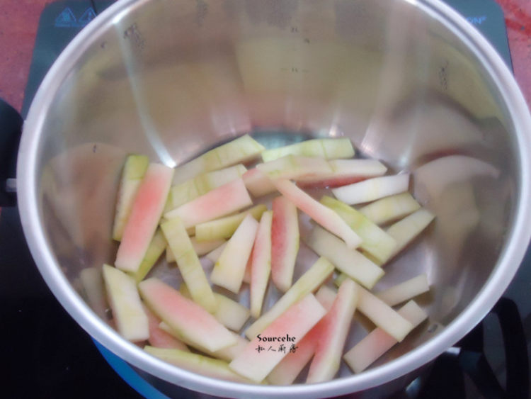 红酒西瓜皮步骤4