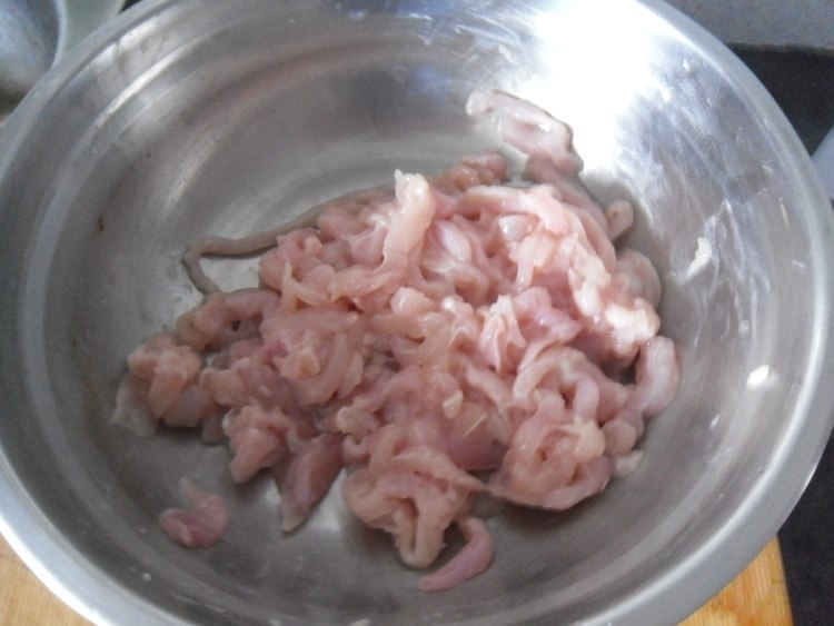 红酒鸡柳酥步骤3