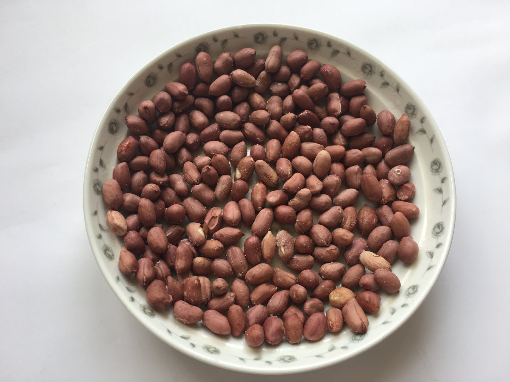 微波炉版香脆花生米步骤6