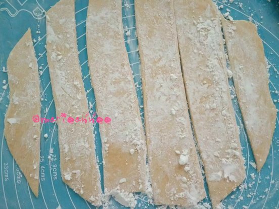 黑芝麻沙琪玛步骤7
