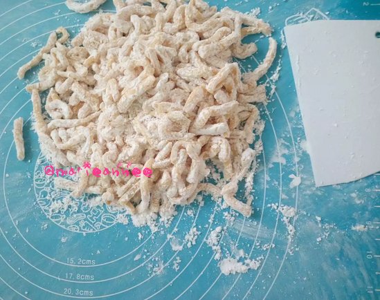 黑芝麻沙琪玛步骤9