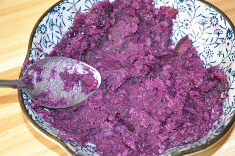椰蓉紫薯饼步骤4