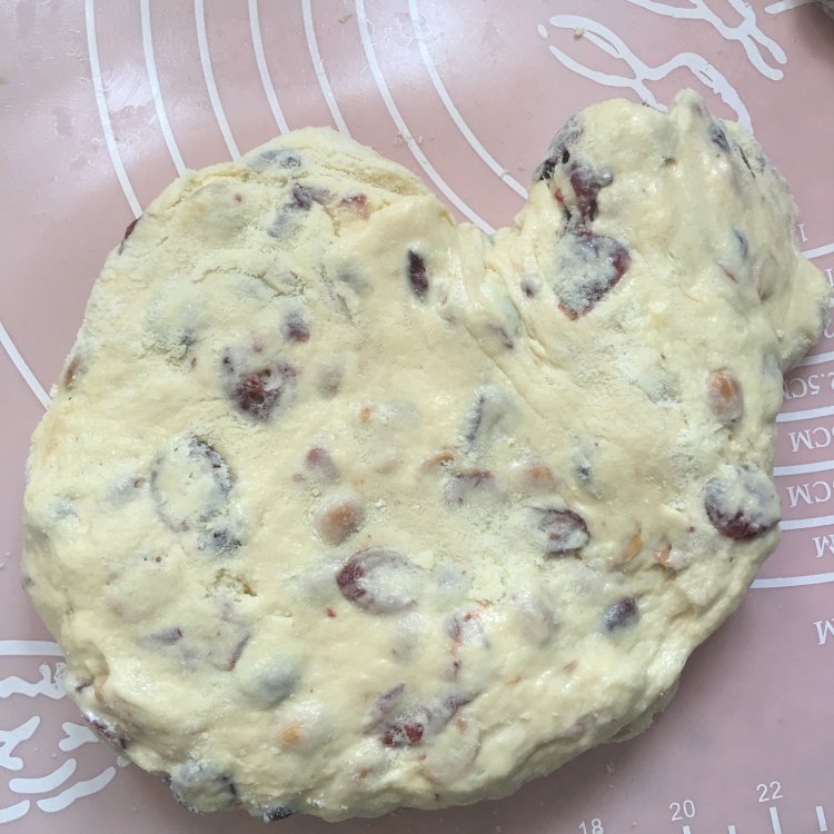 花生蔓越莓牛轧糖步骤6