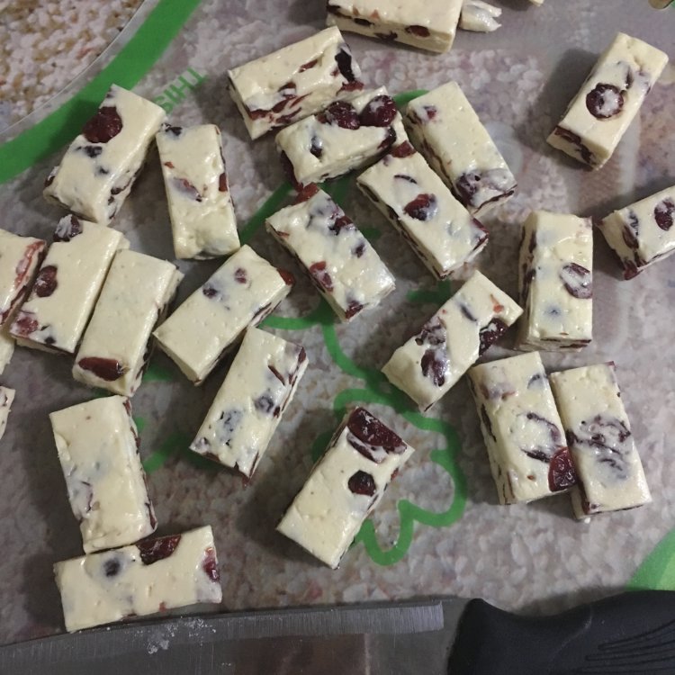 蔓越莓牛轧糖步骤7