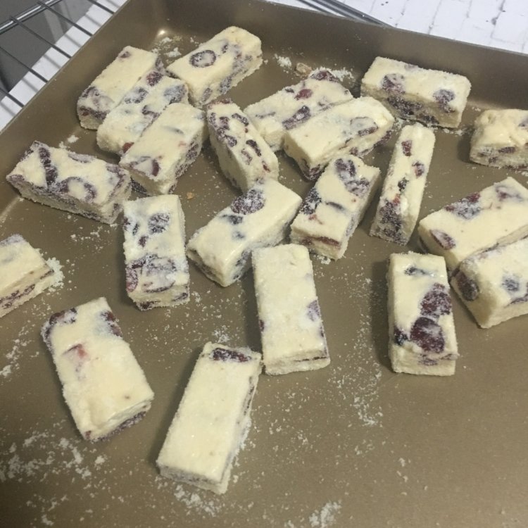 蔓越莓牛轧糖步骤8