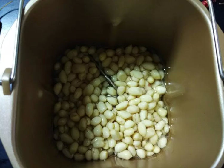 酒鬼花生步骤5
