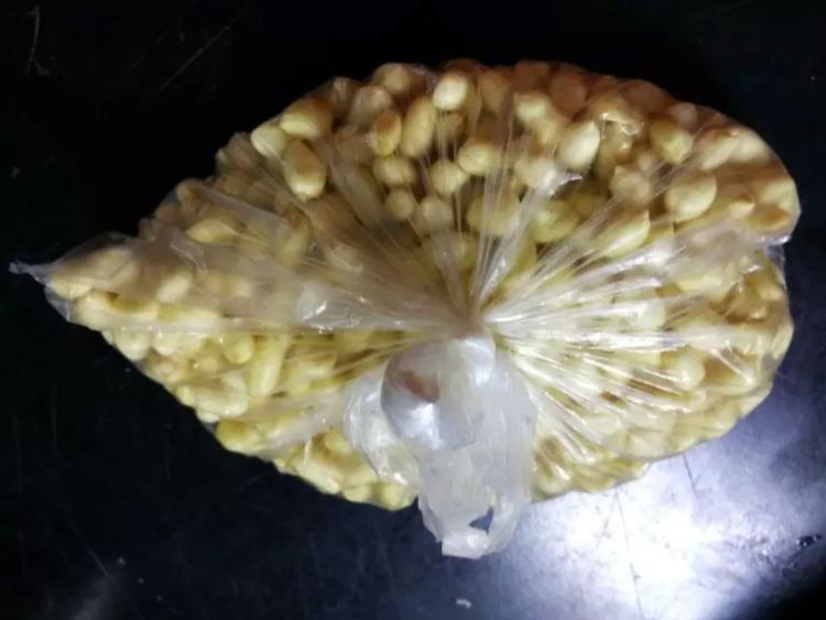 酒鬼花生步骤3