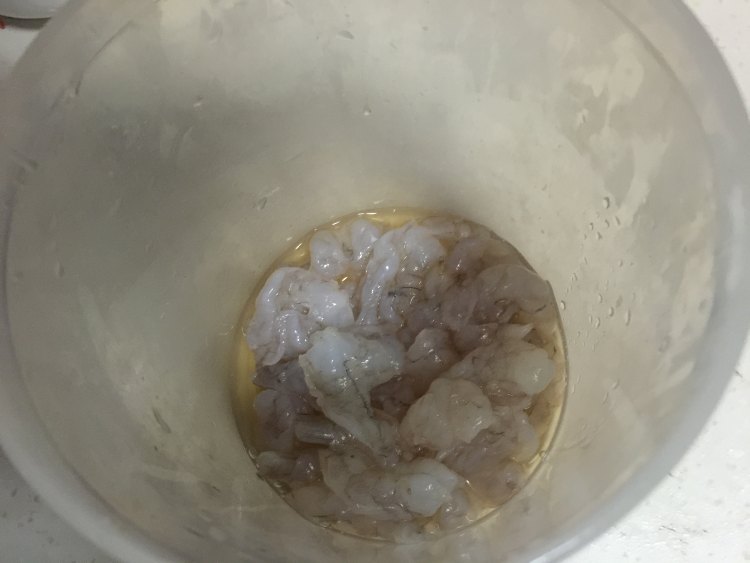 咔咔鲜虾片步骤2