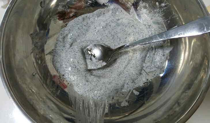 黑芝麻酸奶溶豆步骤2