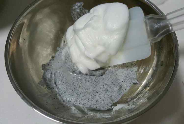 黑芝麻酸奶溶豆步骤7