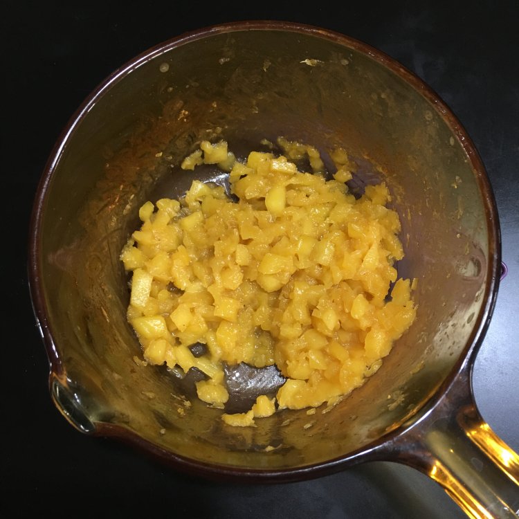 菠萝冰激凌酸奶步骤5