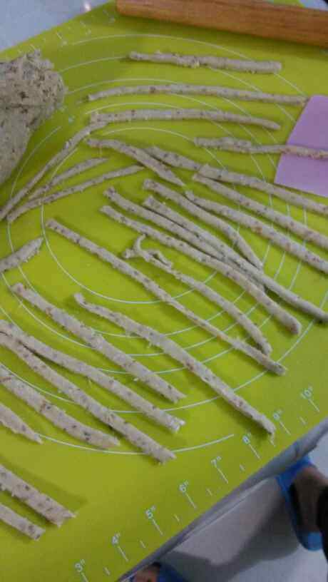 红薯拧麻花步骤6