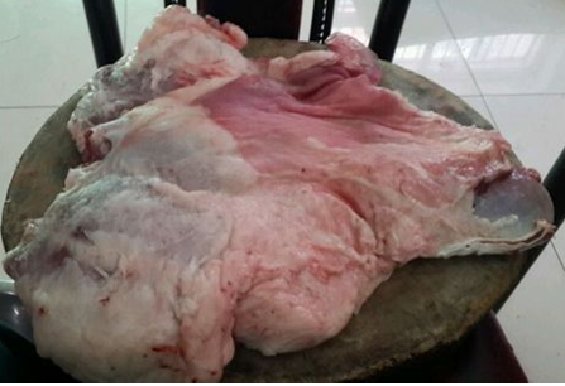 羊肉串的烧烤店切法和步骤1