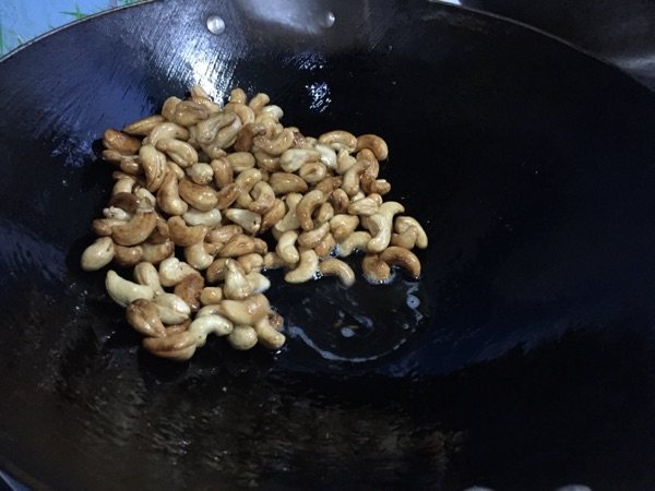 香脆腰果步骤6