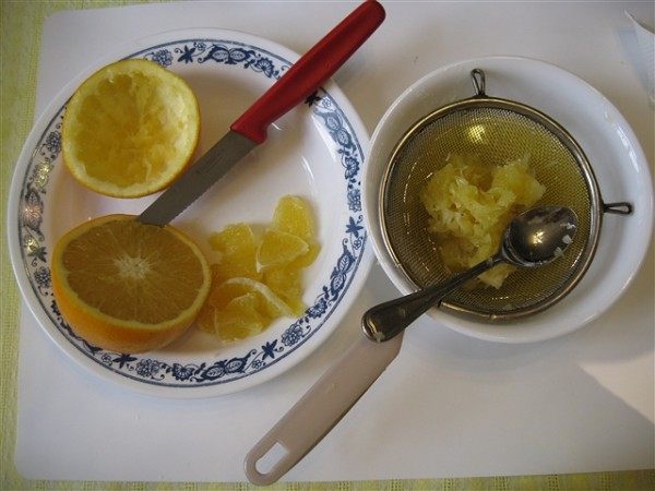 鲜橙果冻步骤1