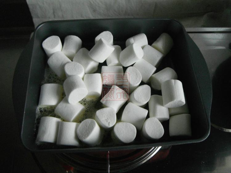 黑芝麻牛轧糖步骤3