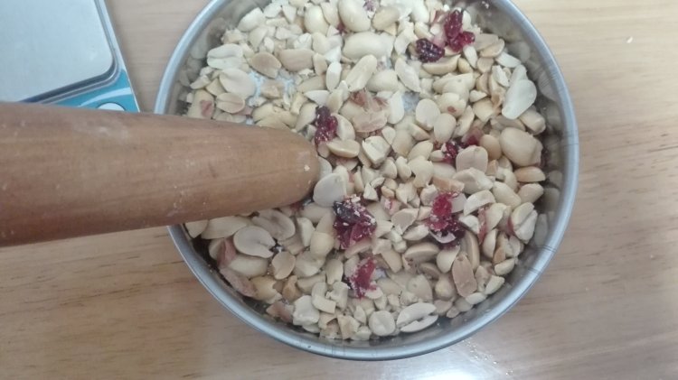 可可花生牛轧步骤2