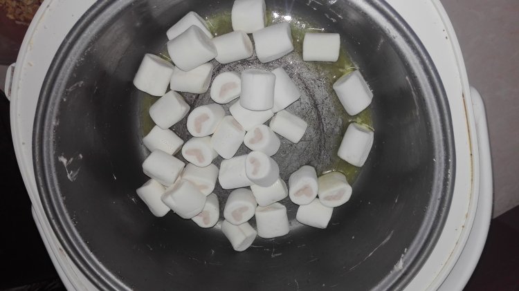 可可花生牛轧步骤3