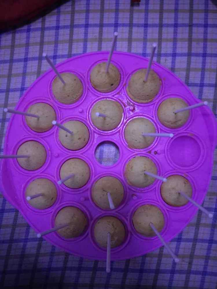蛋糕棒棒糖步骤11