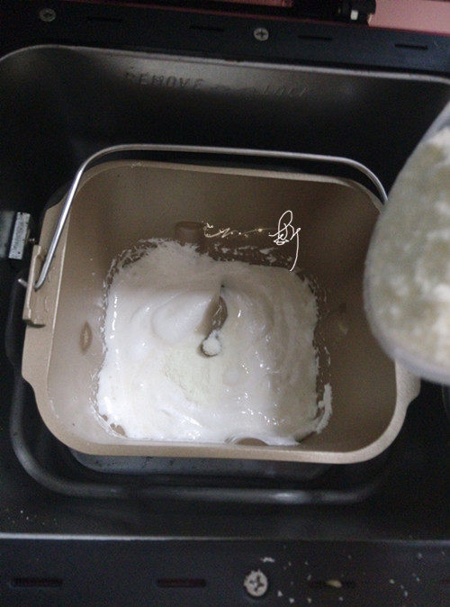 黑加仑花生牛轧糖步骤4