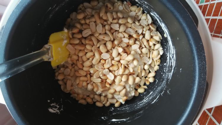 原味花生牛轧糖步骤5