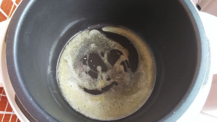 原味花生牛轧糖步骤2