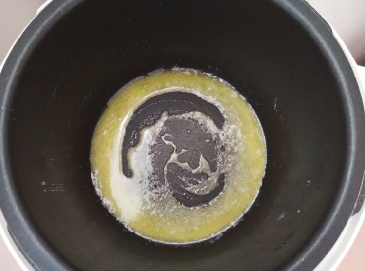 粉色花生牛轧糖步骤3